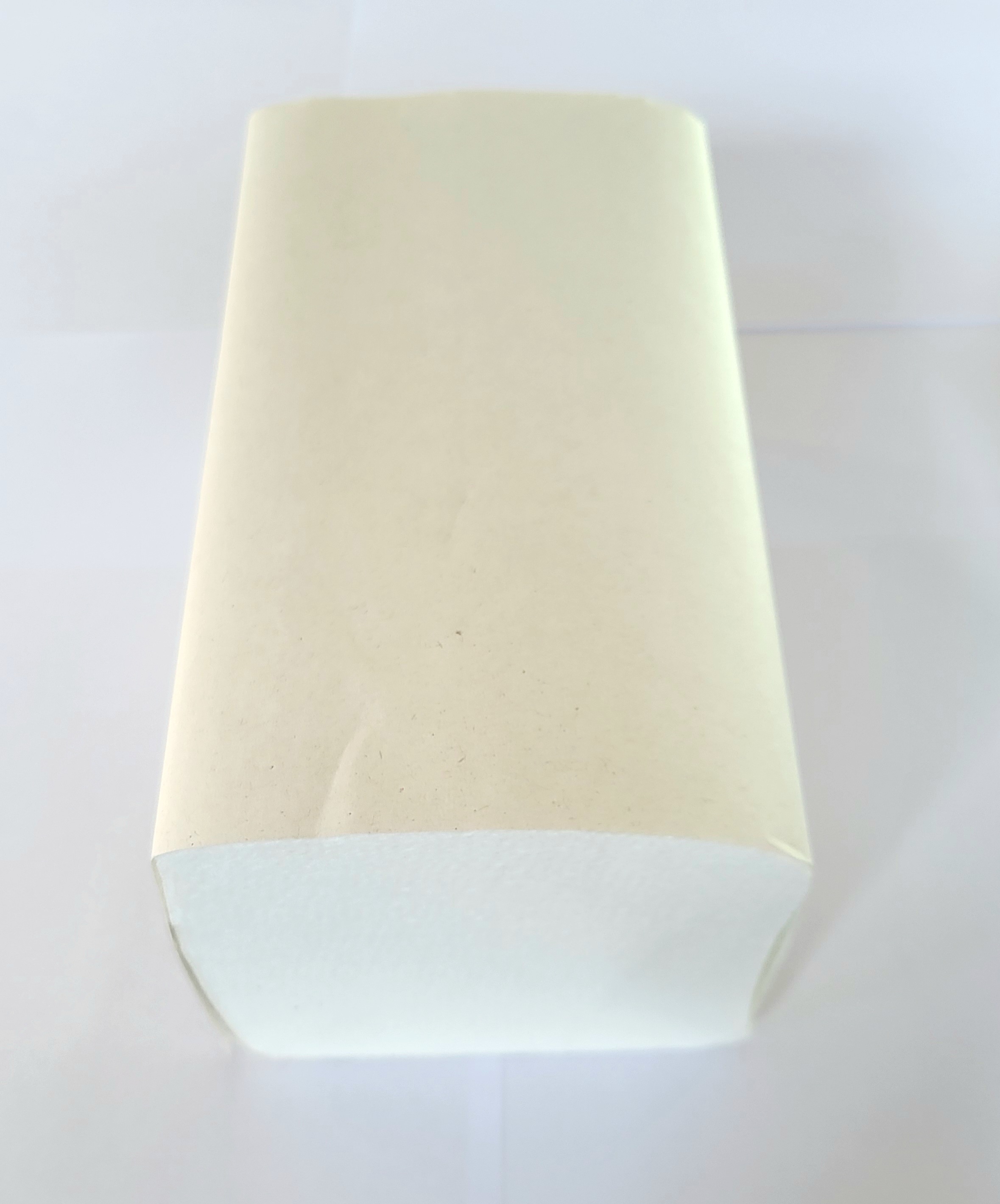 Паперовий рушник VV целюлозний білий двошаровий RVCN -2/150 листів